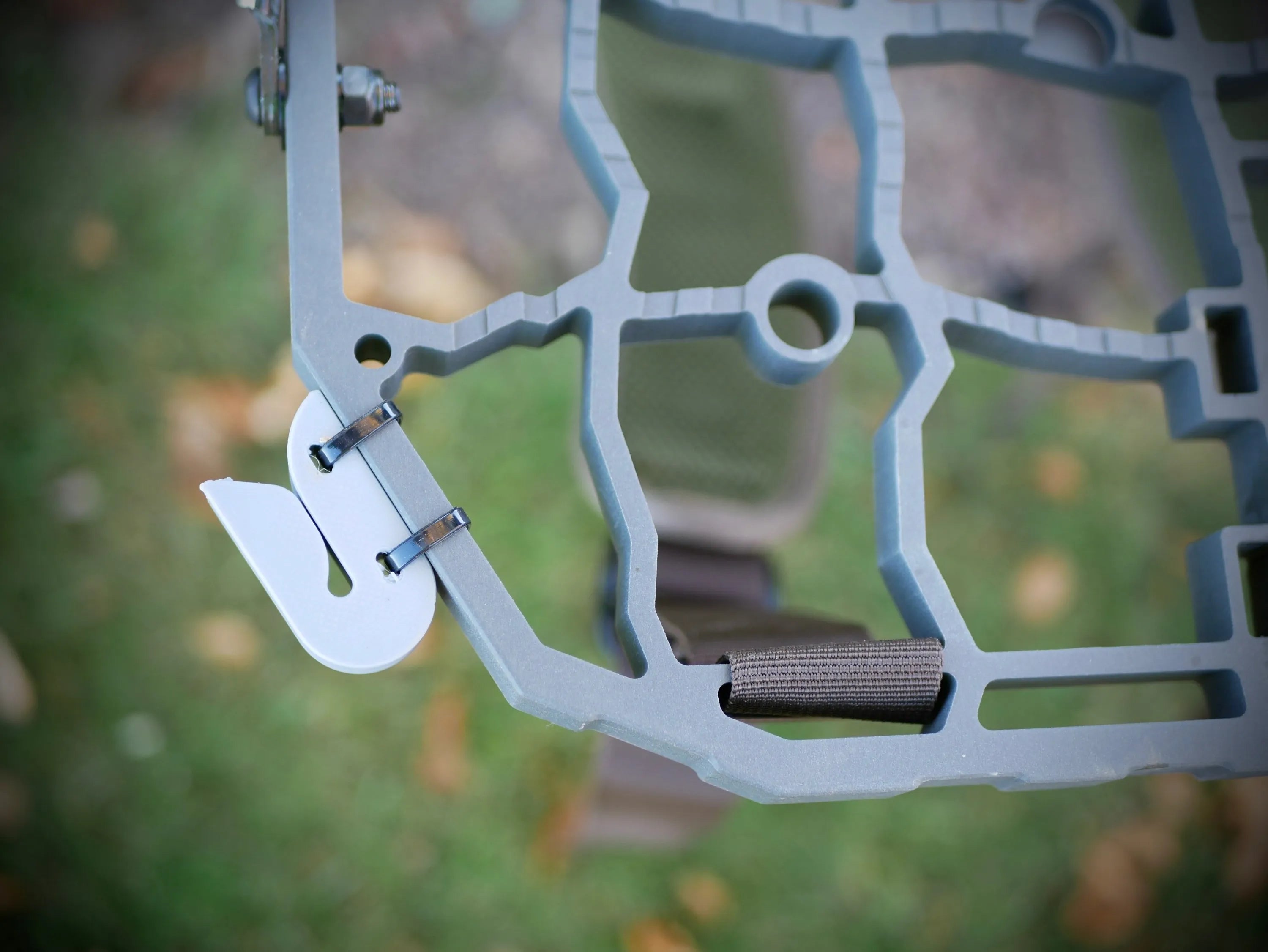 Hang On Accessory Hanger