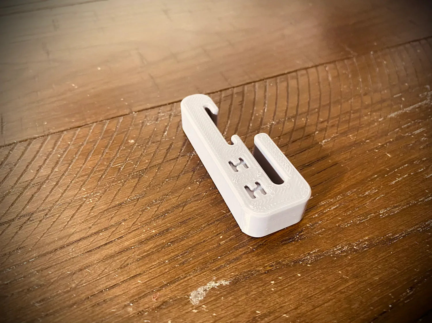 Hawk Helium Saddle Aid